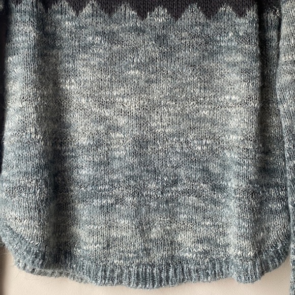 MAURICE’S Women’s Sweater Size XS - Picture 5 of 13